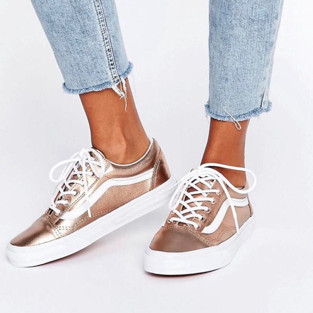 WOMEN’S VANS ROSE GOLD SHOES SNEAKERS 7.5 BRAND NEW